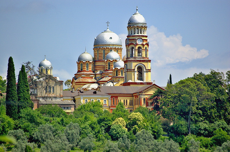 Фото Симоно-Кананитского монастыря на Новом Афоне