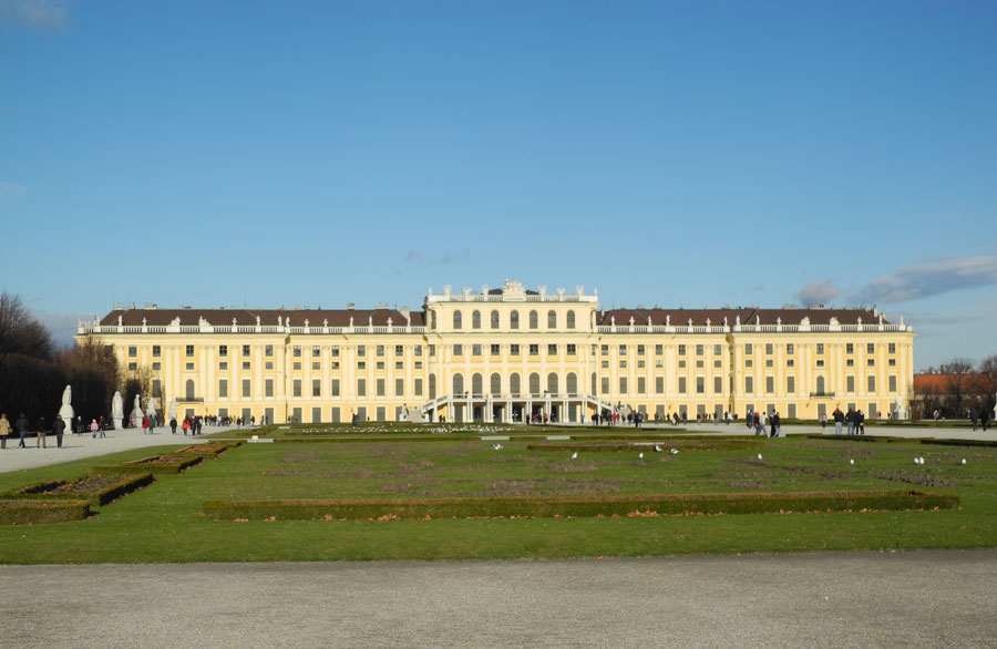 Фотография Дворца Шёнбрунн в Вене